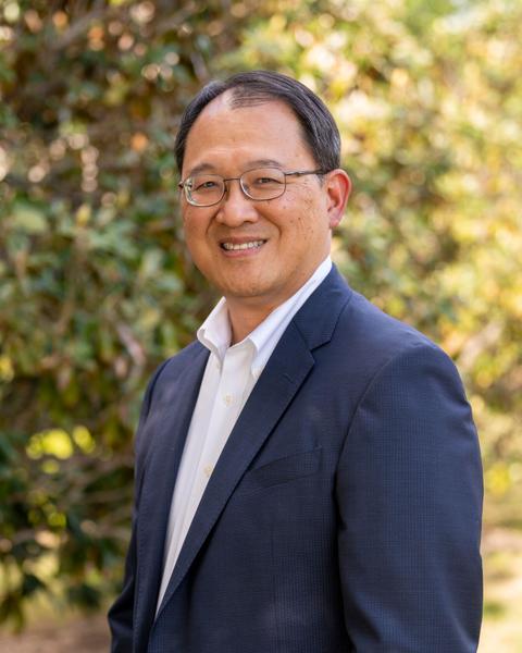 Ewen Y. Tseng MD, FACS, FAAOA, FARS